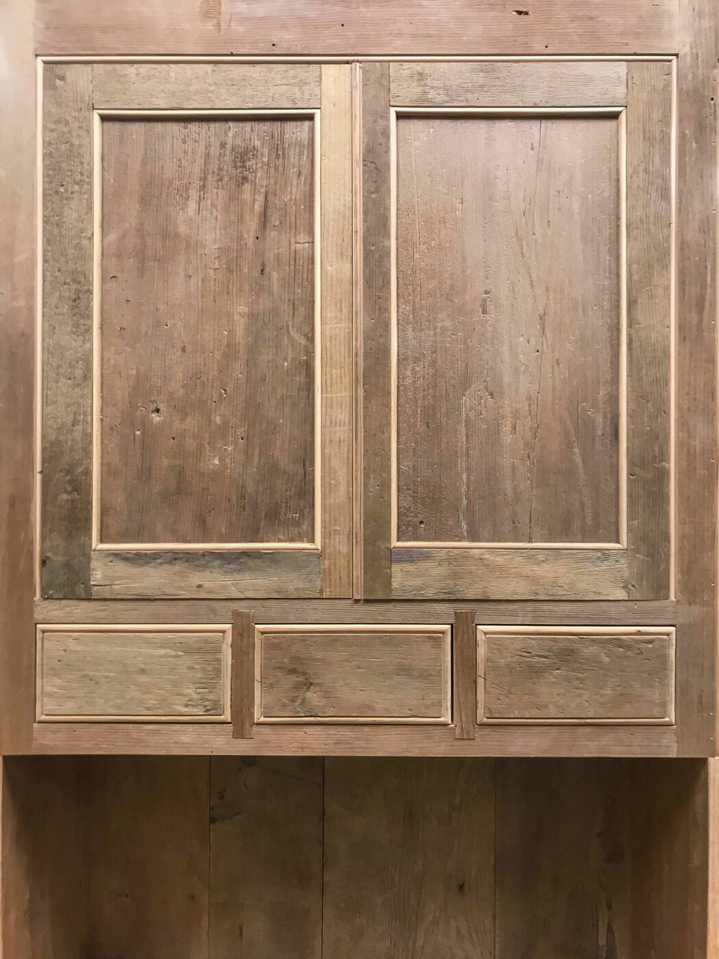 Pantry corner — open shelving and closed lower cabinets